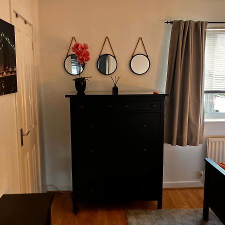 Urban Escape Glasgow Green Free Parking 20Min Walk To City Center Exteriör bild
