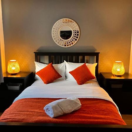 Urban Escape Glasgow Green Free Parking 20Min Walk To City Center Exteriör bild